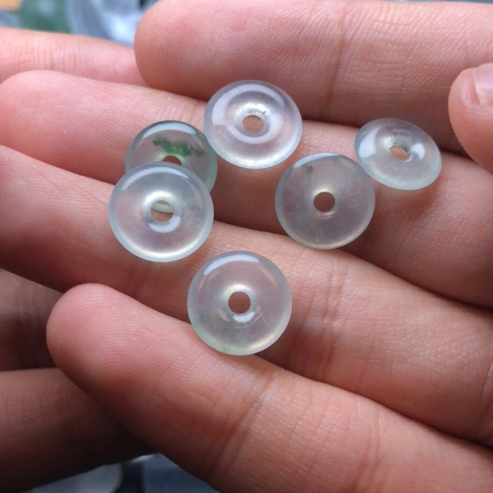 未镶嵌定制翡翠挂件