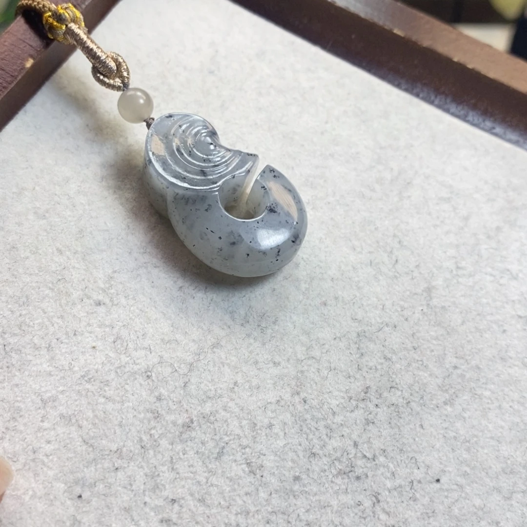 和田玉未镶嵌颈饰10