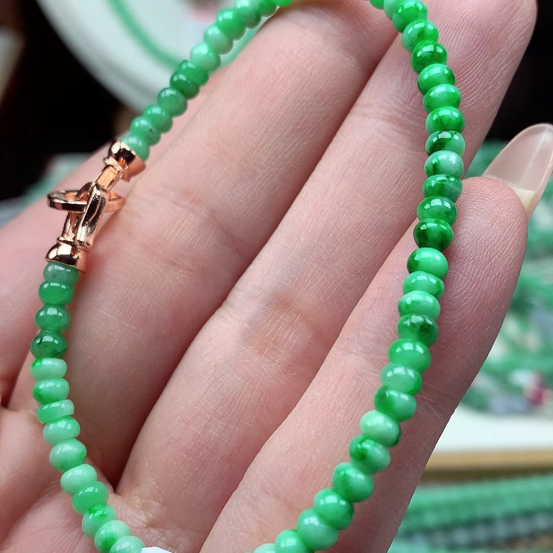 翡翠未镶嵌手链翡翠