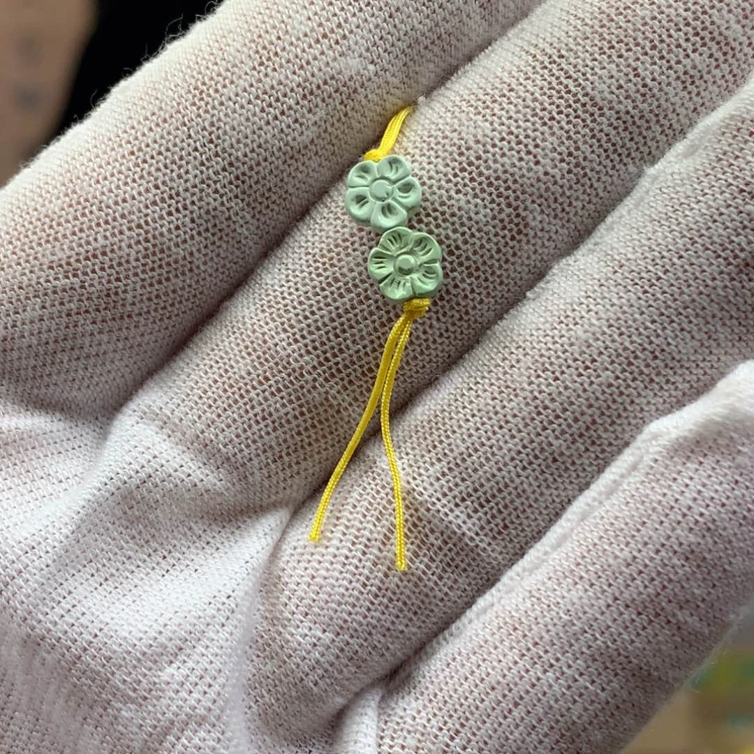 绿松石未镶嵌挂件