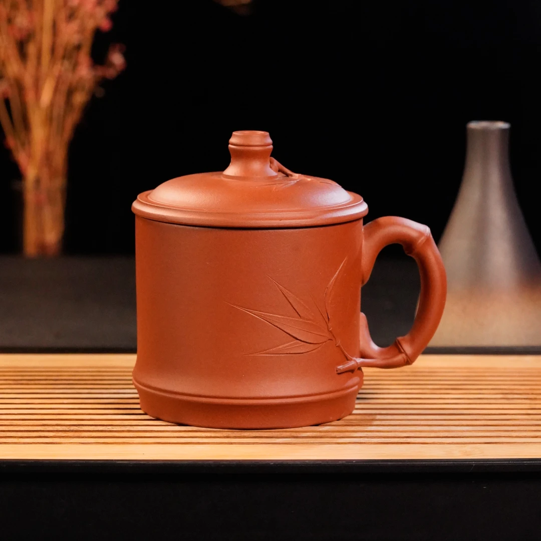 GS18-061  席志   宜兴手工紫砂   红泥竹节盖杯