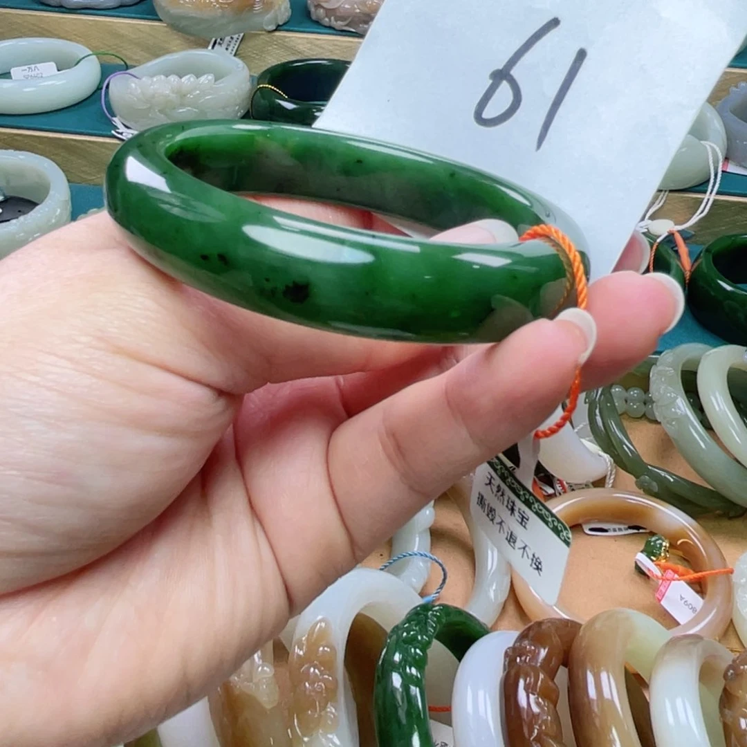 未镶嵌手镯和田玉圈口58