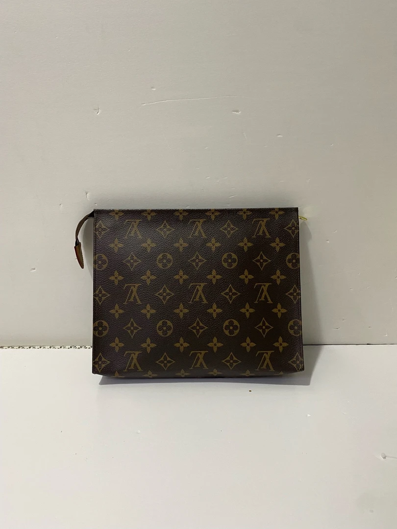 99新 LouisVuitton/路易威登 老花手拿包 99新