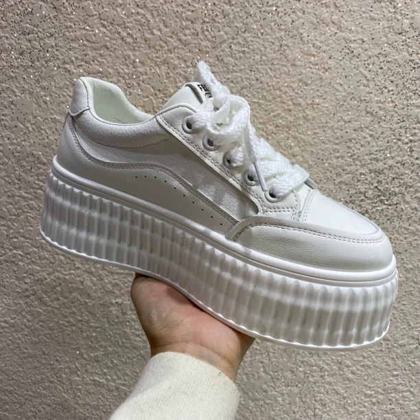 5802女鞋春季新款厚底增高小白鞋百搭运动休闲松糕板鞋