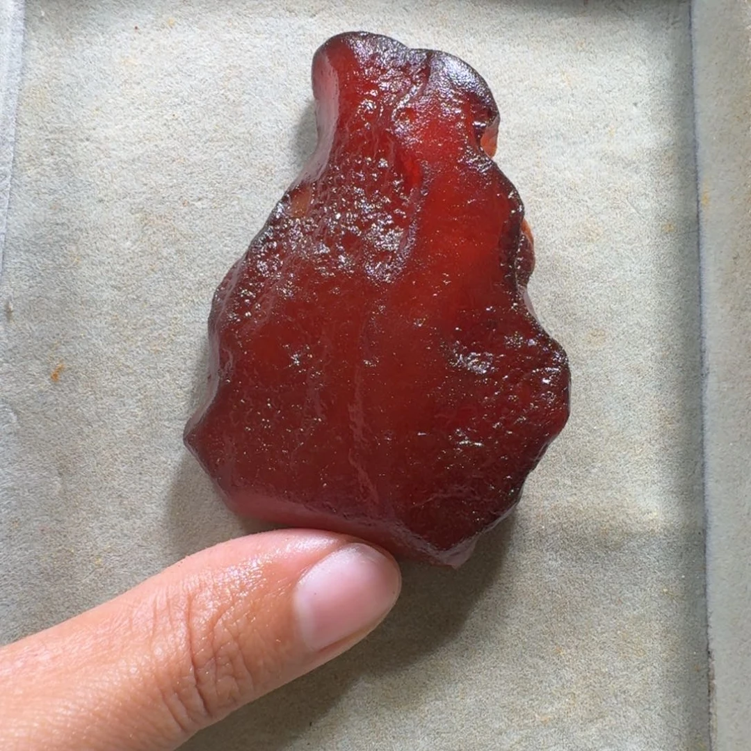 定制琥珀未镶嵌定制