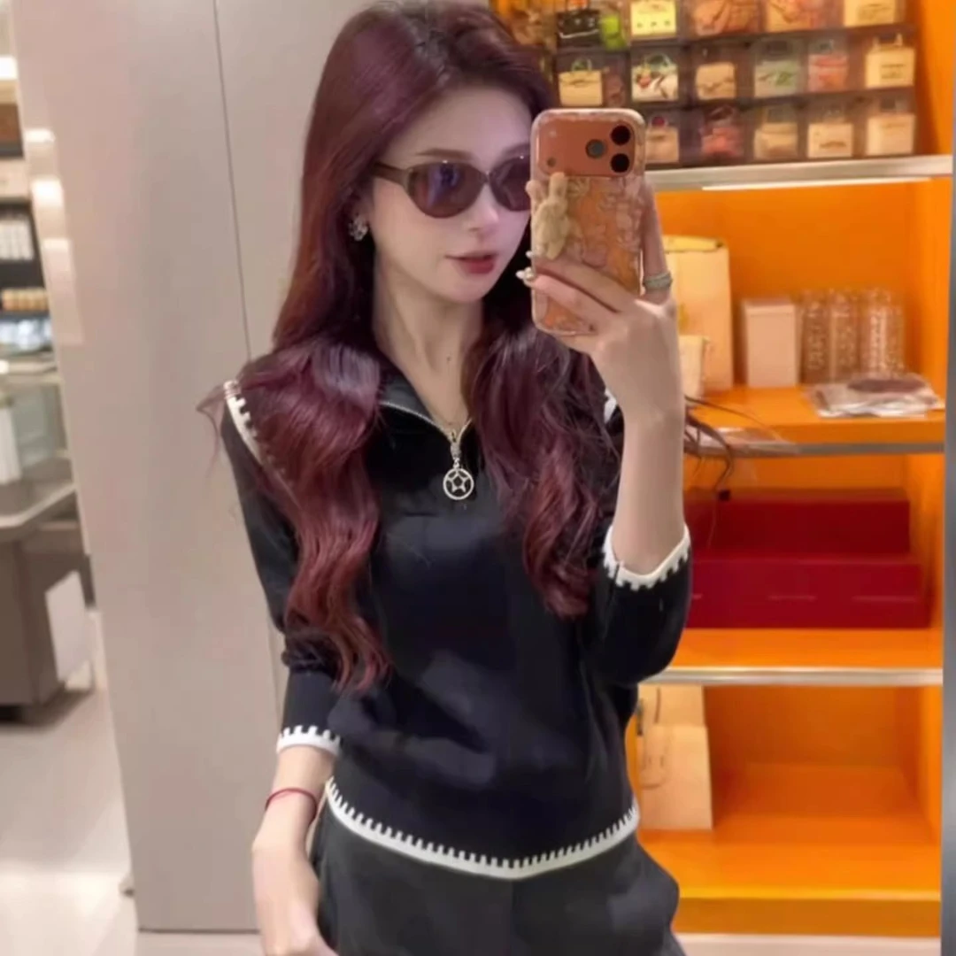 黑色半拉链高领毛衣女款2025新款秋冬季设计感宽松慵懒打底针织衫