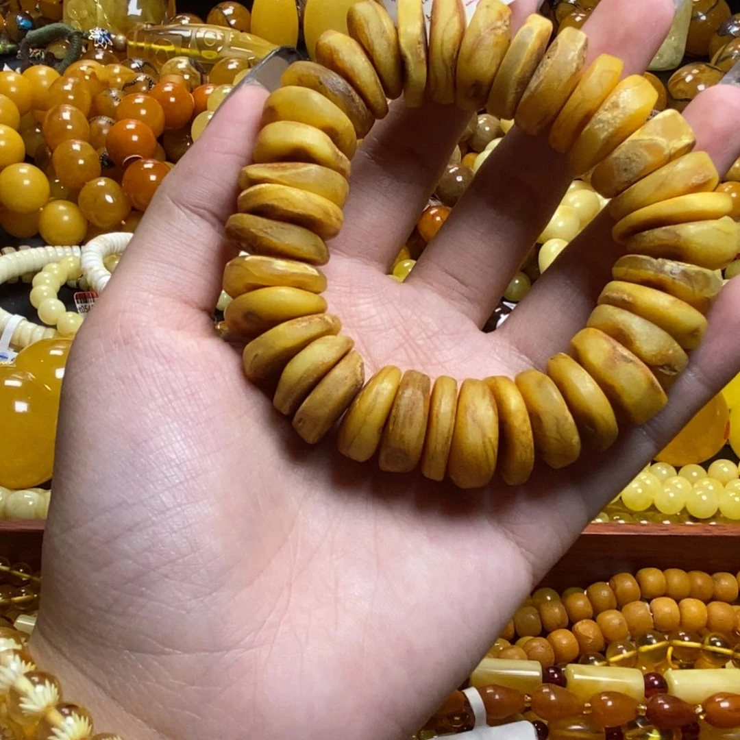 琥珀未镶嵌裸石蜜蜡