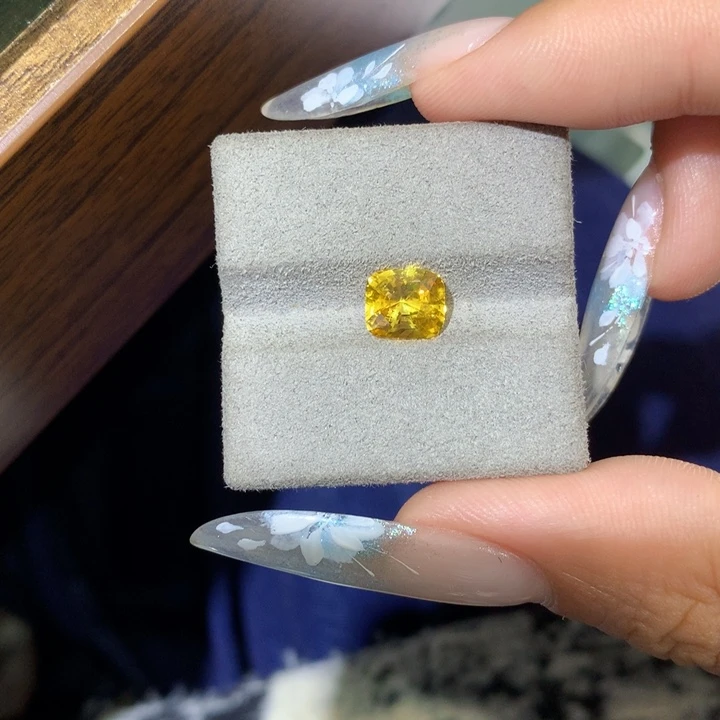 裸石蓝宝石1.83ct天然金丝雀黄蓝宝