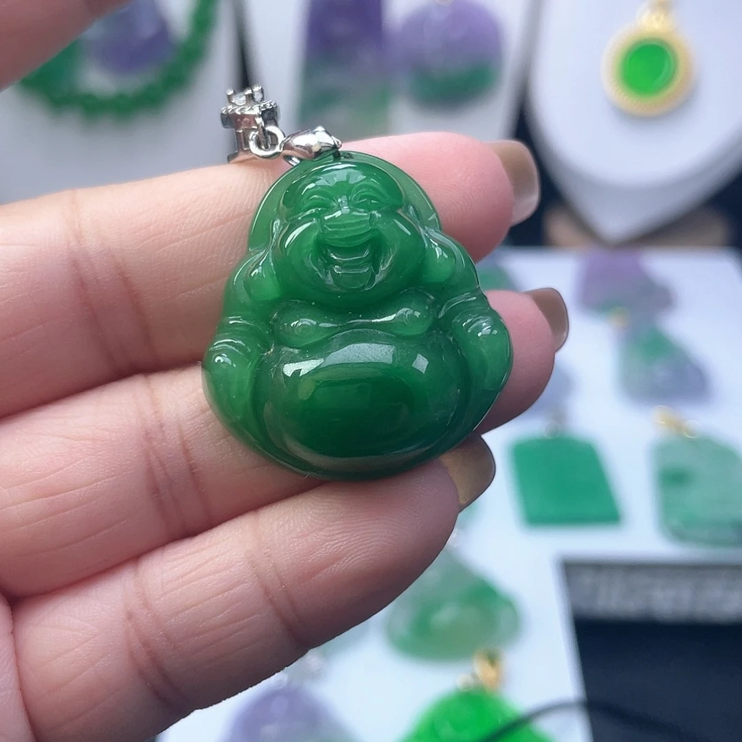 翡翠吊坠(赠链)未镶嵌