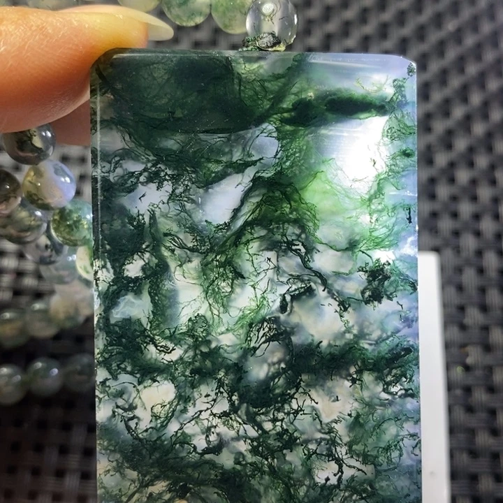 未镶嵌颈饰玛瑙/玉髓曹*恒