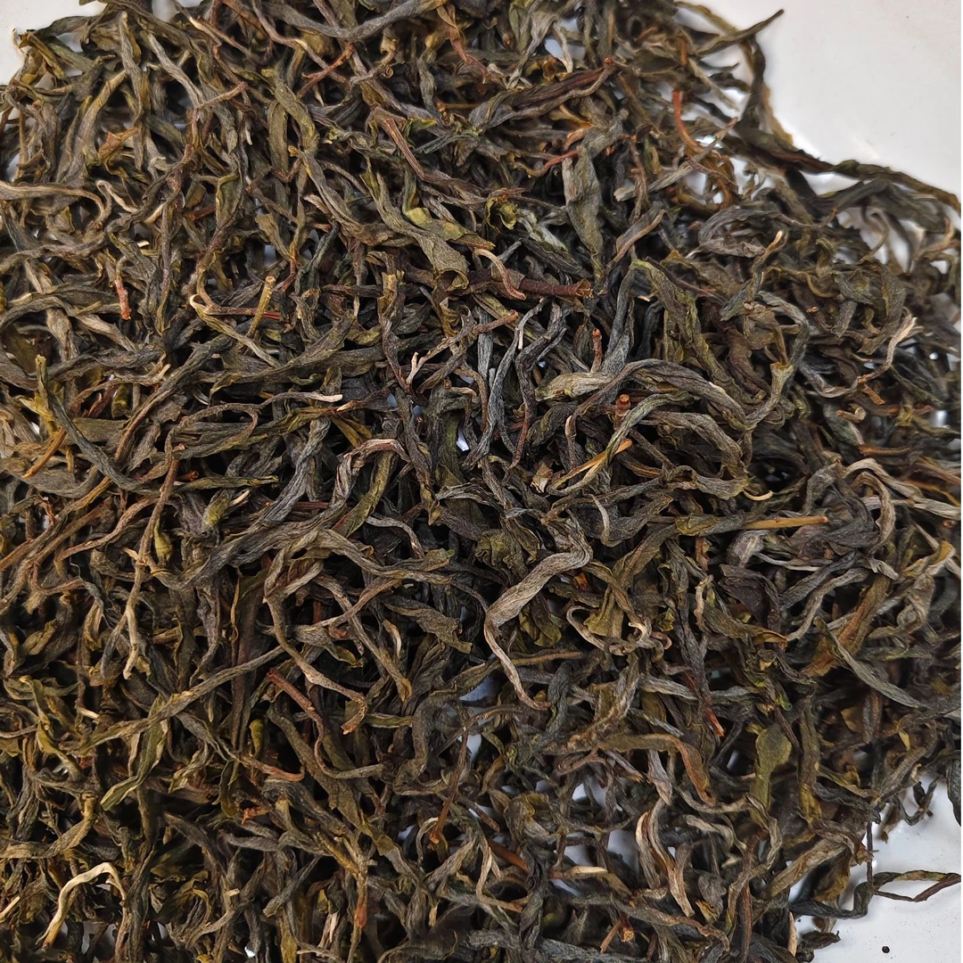 【14号】2025年小户赛红土地大树 生茶散料  100克  4-25