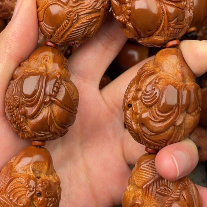 董***哥文玩核桃吊坠橄榄核