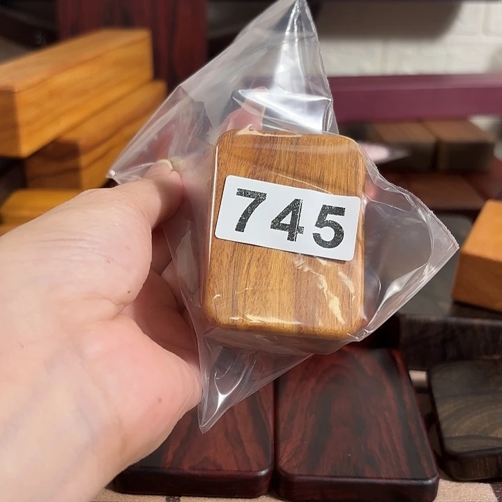 z***c木奶香木料制作工艺