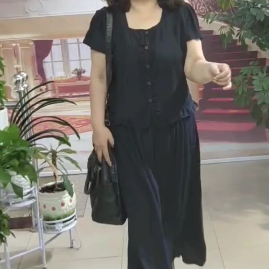 大码女装，上衣加裙子——16785号