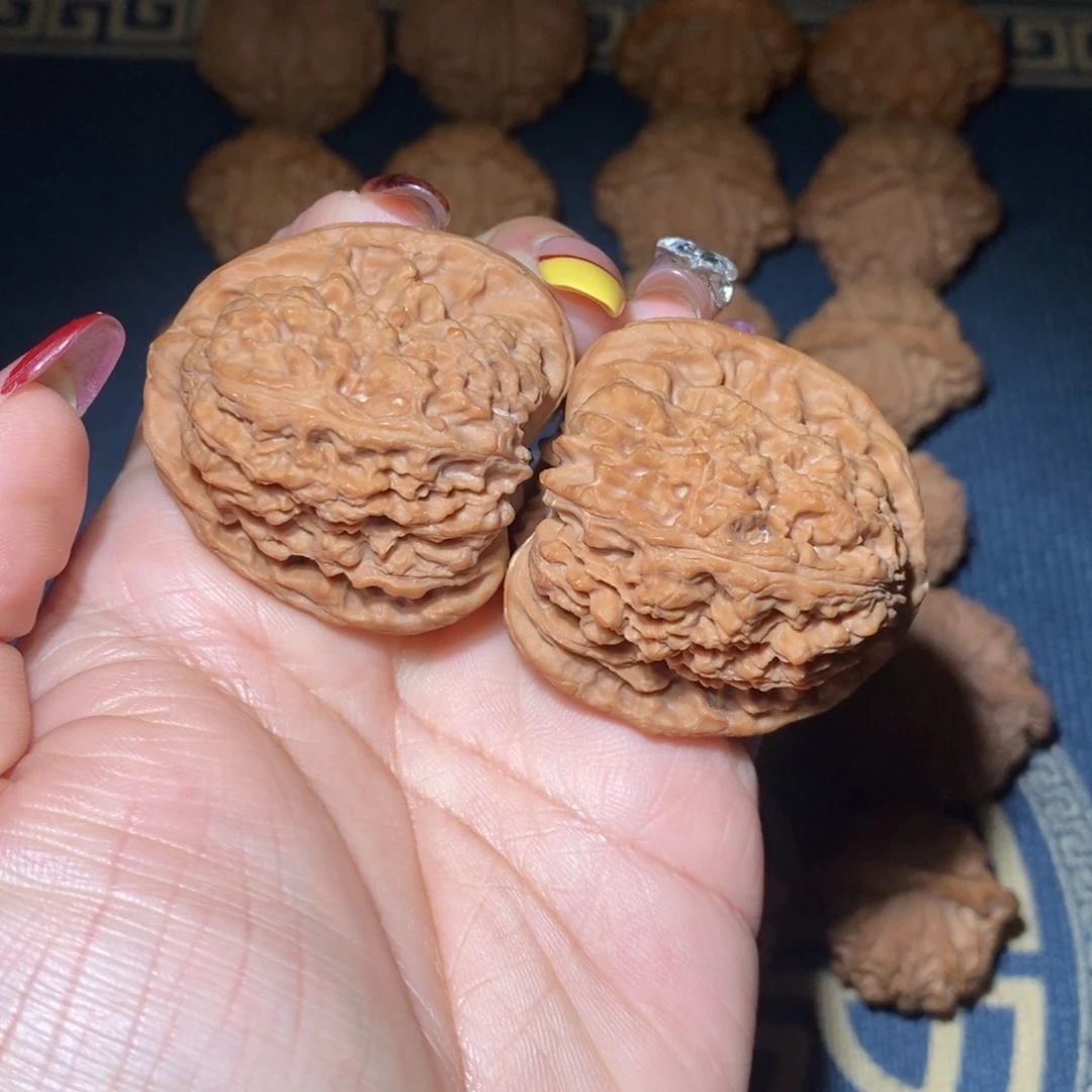 文玩核桃吊坠41尺全品南疆石