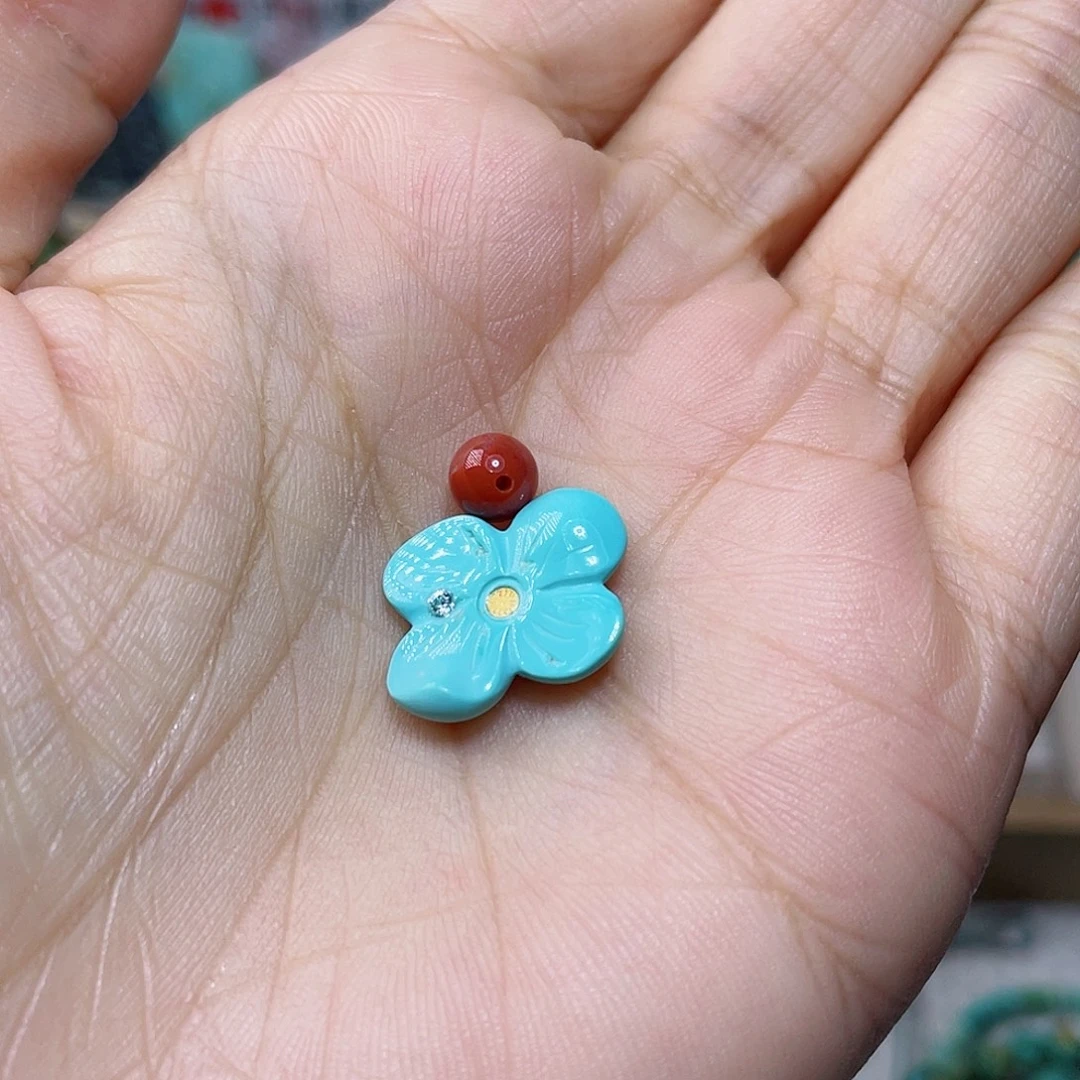 郭***南红玛瑙未镶嵌配饰