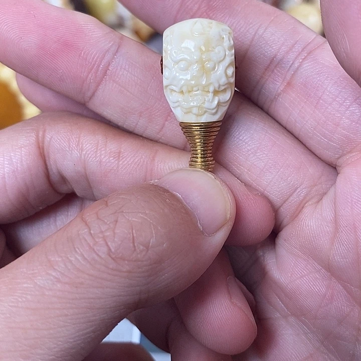 琥珀未镶嵌珠宝奇石我