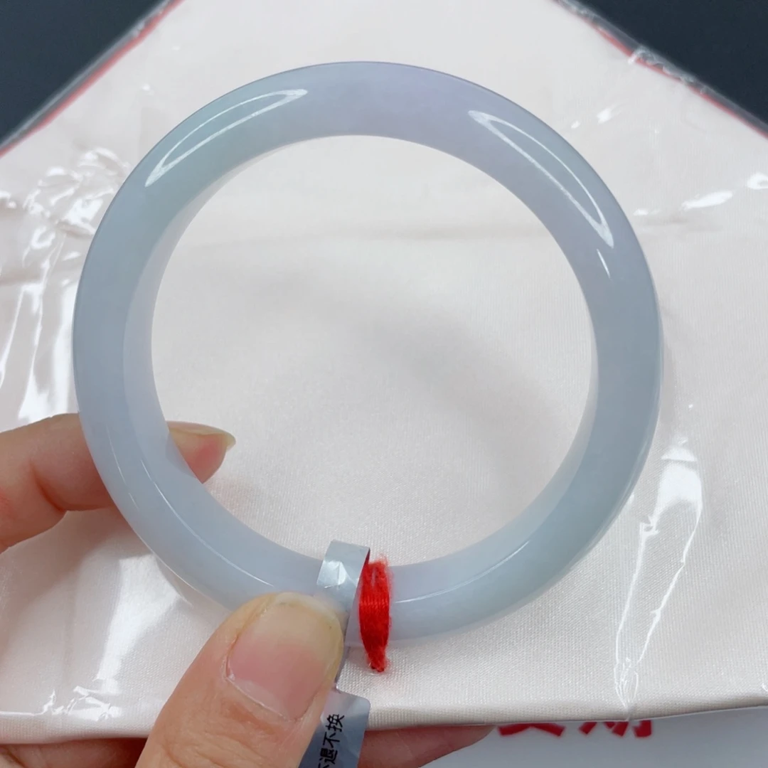 翡翠未镶嵌手镯A货冰春彩