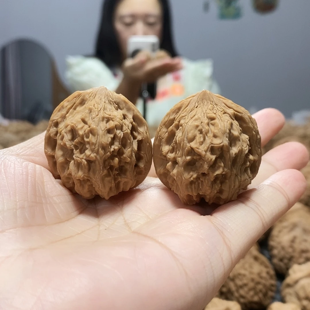 吊坠文玩核桃红雀35磕