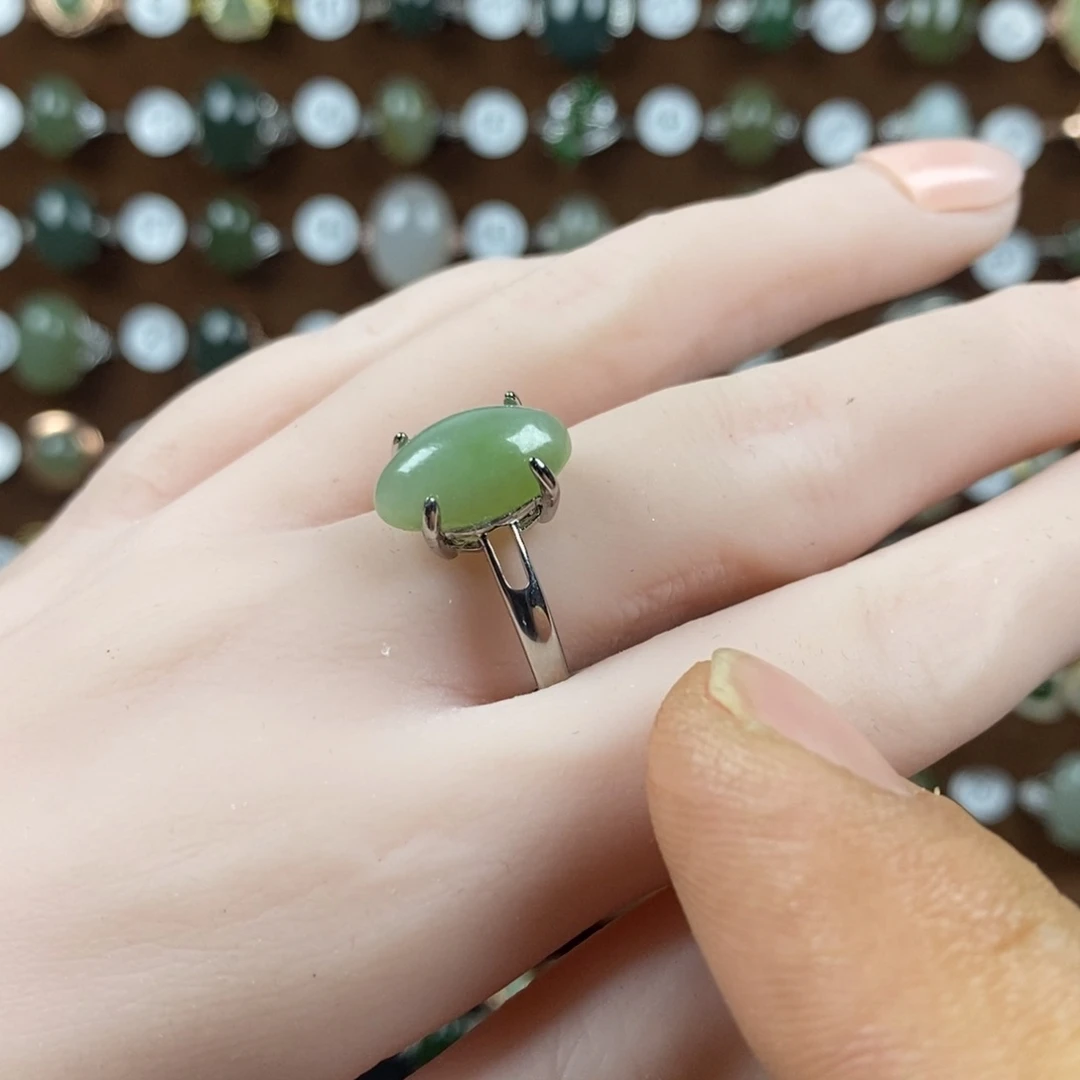 和田玉（翠青玉）戒指合金