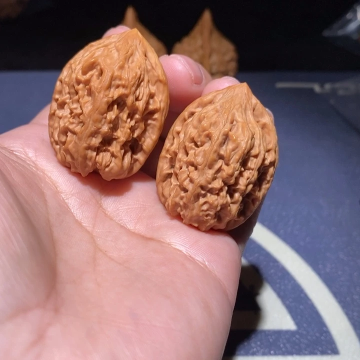 吊坠文玩核桃鸡心