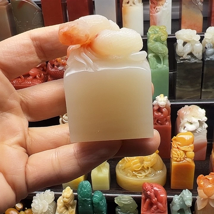 紫***依印石寿山石寿山石手工雕刻