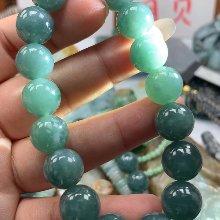 翡翠颈饰未镶嵌保真天然A货翡翠