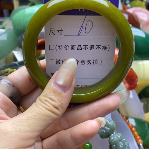 未镶嵌蛇纹石玉手镯