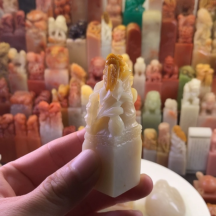 寿山石印石一鸣惊人