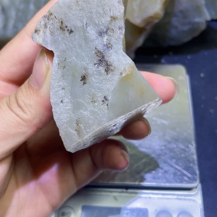 未镶嵌和田玉珠宝半成品