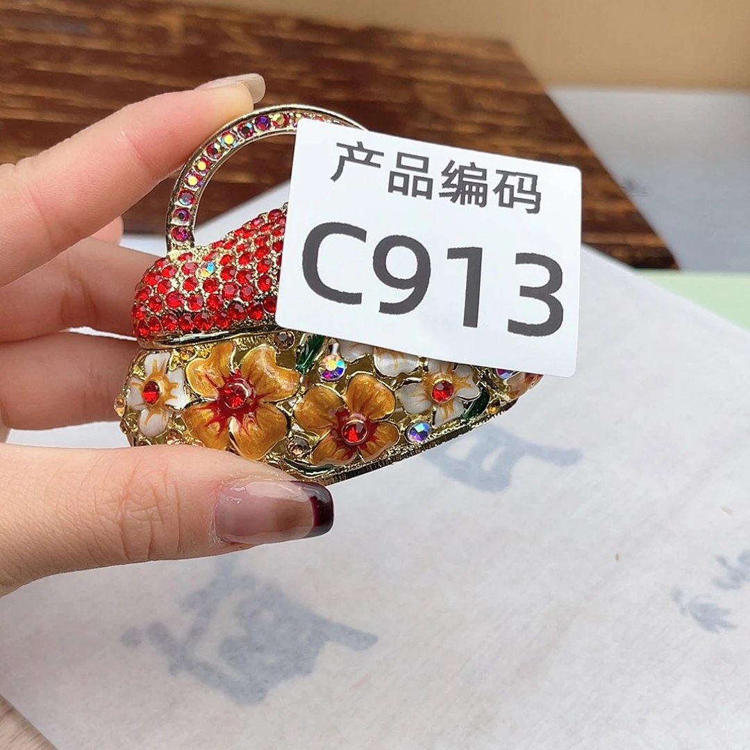 瓷片哦哦哦哦哦哦哦