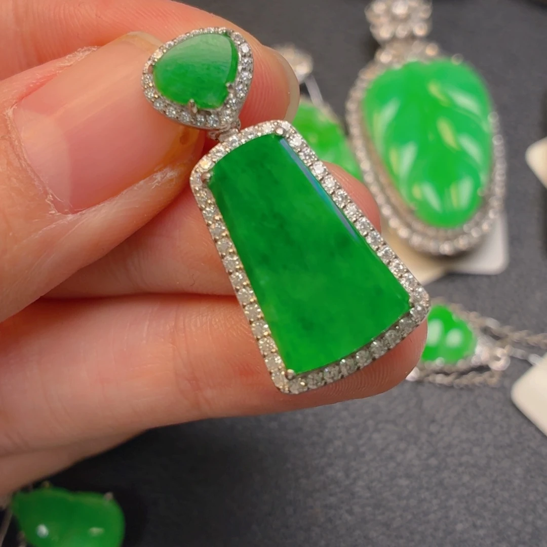 翡翠银S925镶嵌吊坠(不含链)