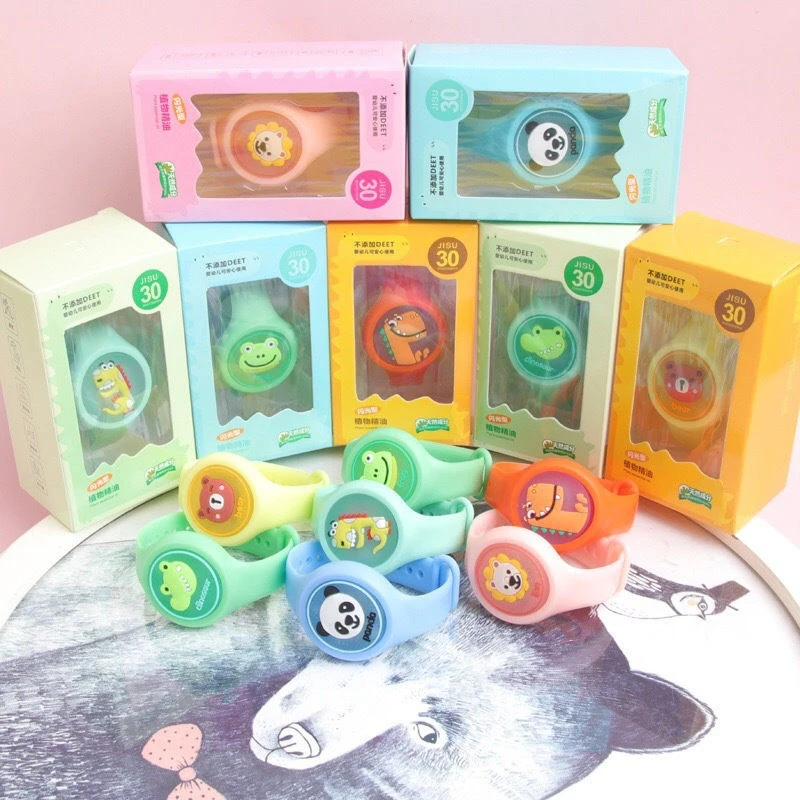 发光驱蚊手环卡通发光硅胶驱蚊手环植物精油成人儿童防蚊扣熊