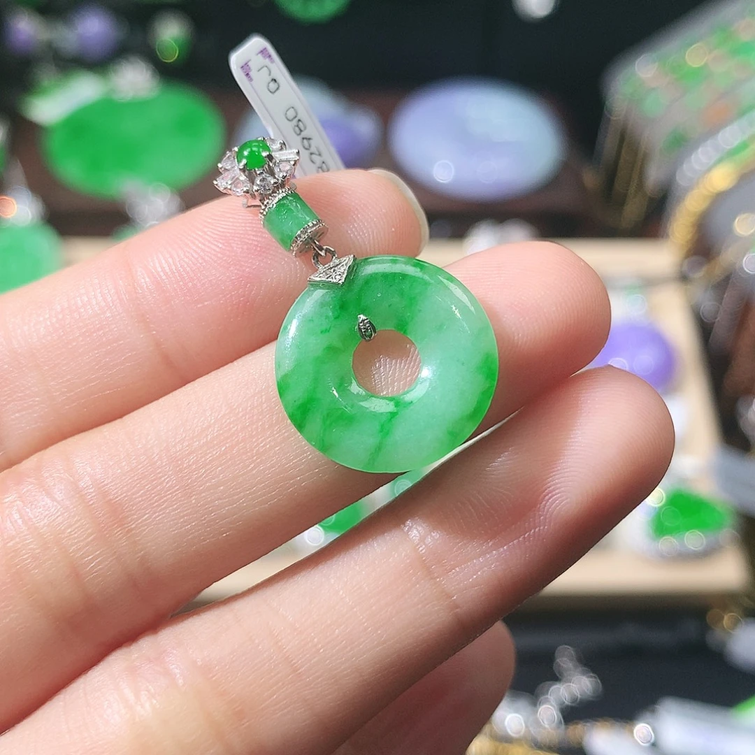 吊坠(不含链)18K金镶嵌翡翠