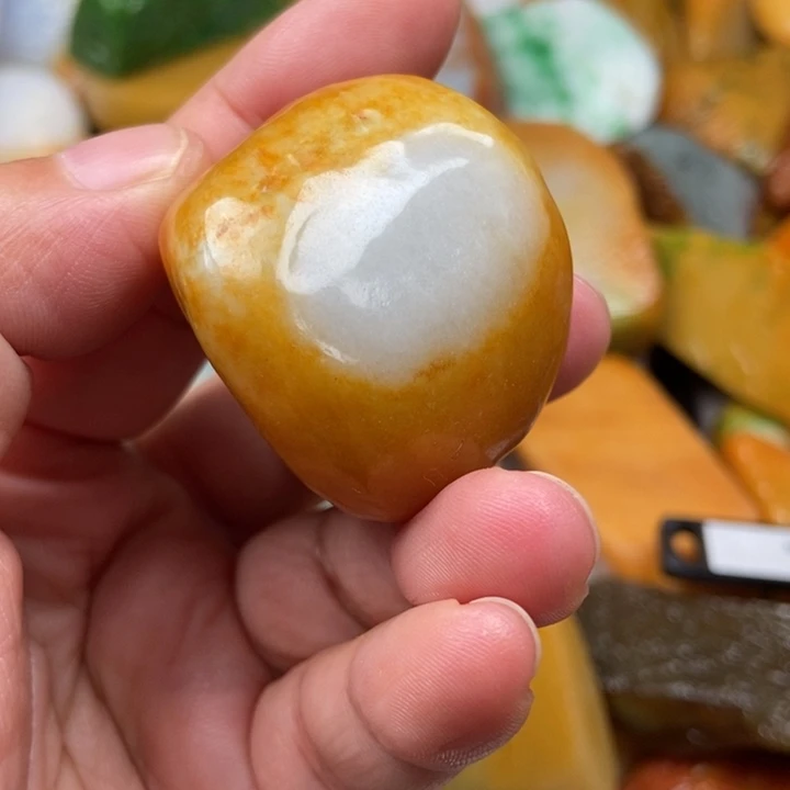 翡翠未镶嵌挂件缅甸翡翠