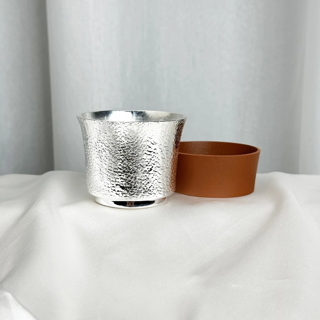 新品-手工锤纹杯主人杯大号(带杯套)999