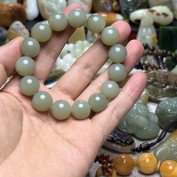 赵****和田玉未镶嵌手链