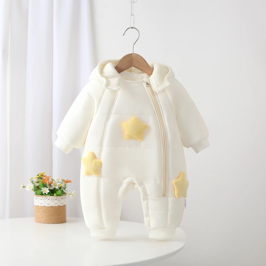 婴幼儿可爱休闲百搭款式宝宝外出五角星尖帽偏开棉哈衣