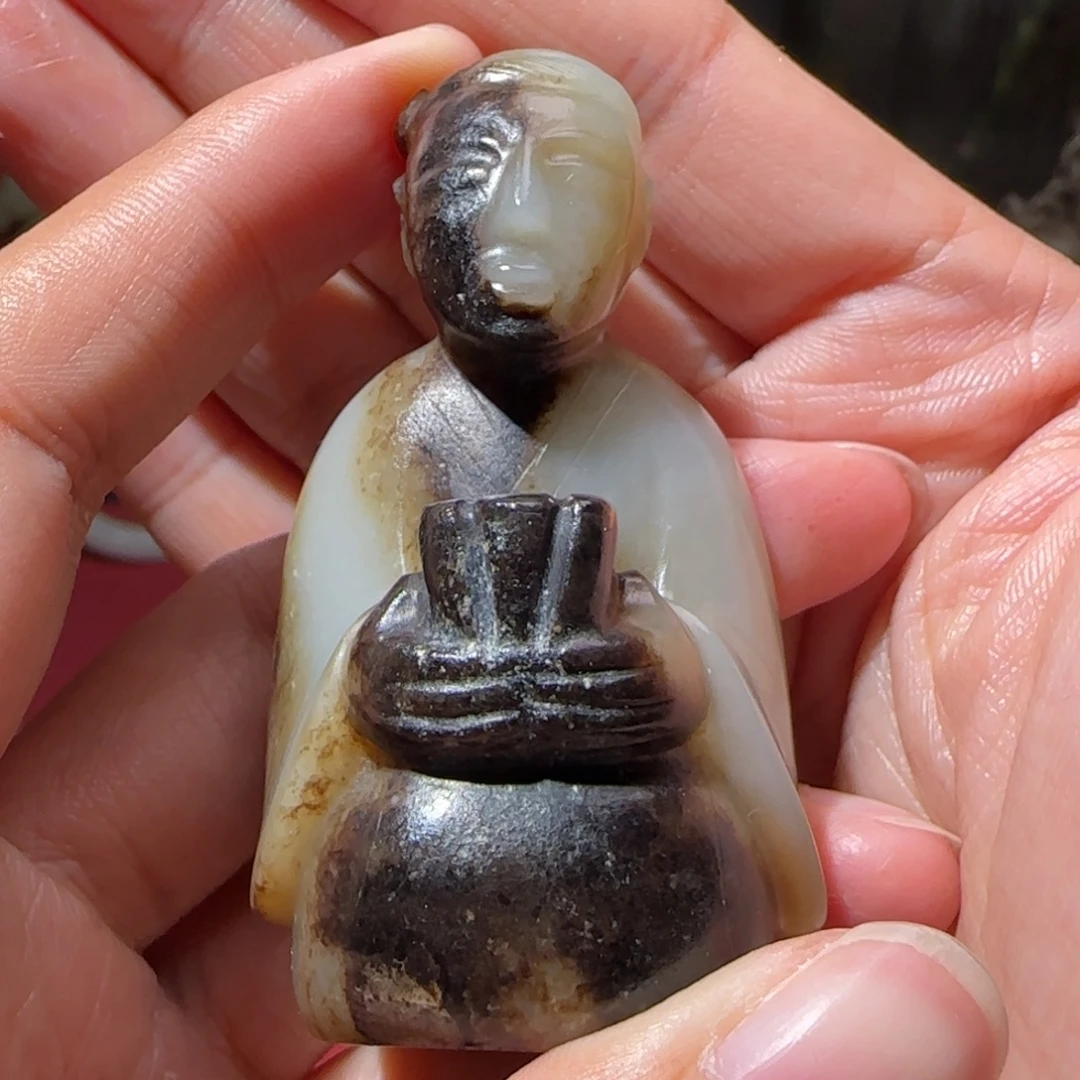 麦***丹和田玉未镶嵌挂件