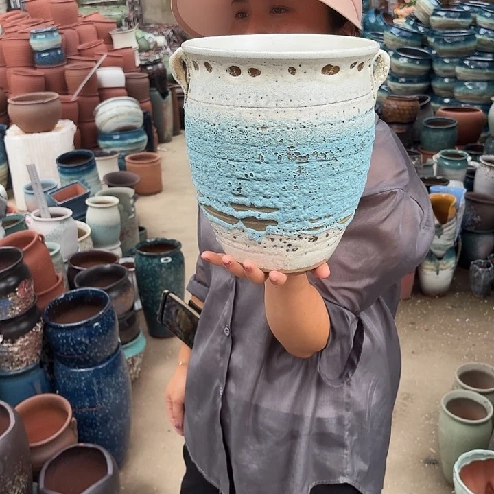 口20高24瑕疵一个盆子。