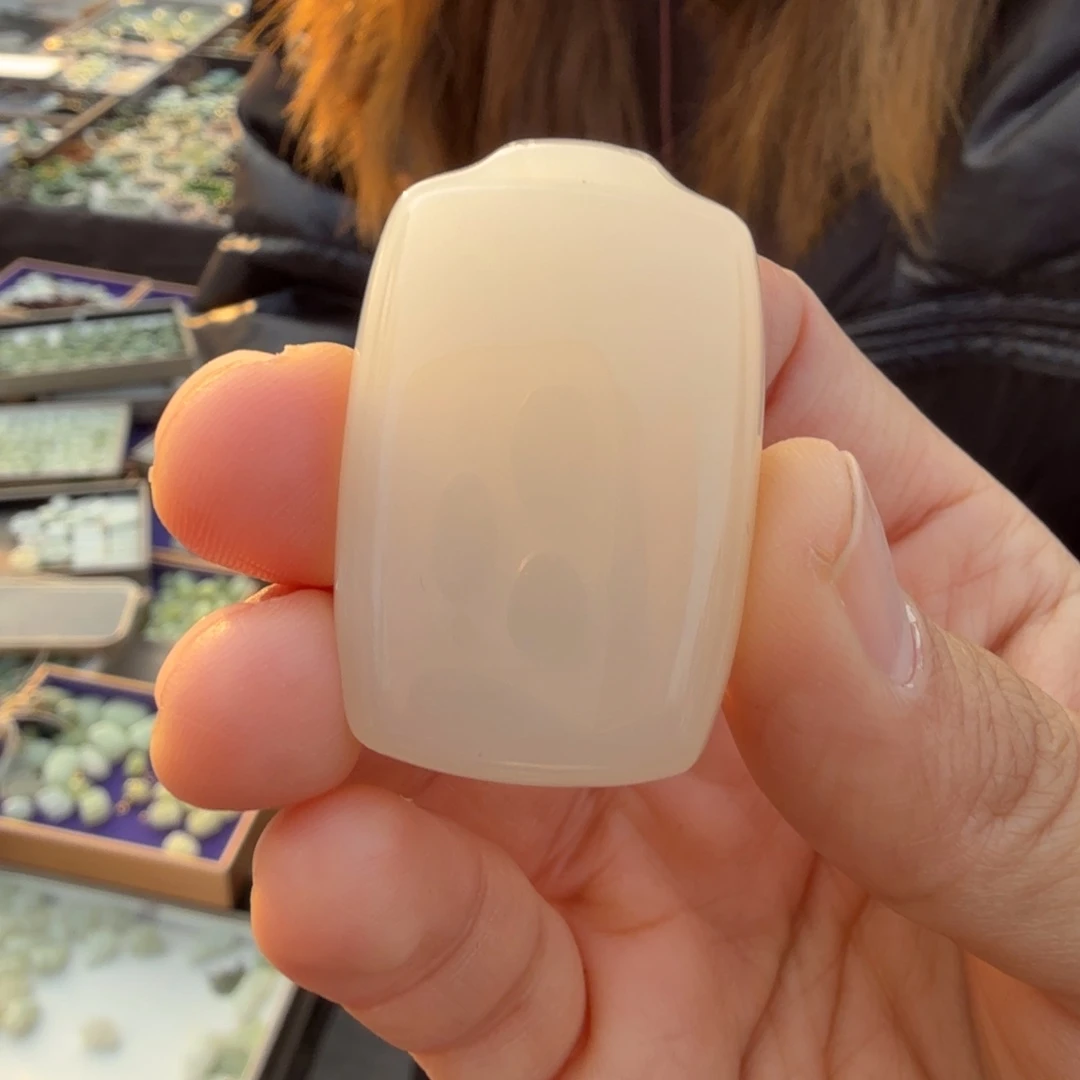 和田玉未镶嵌颈饰白玉无事牌孙姐多样性拍一发一