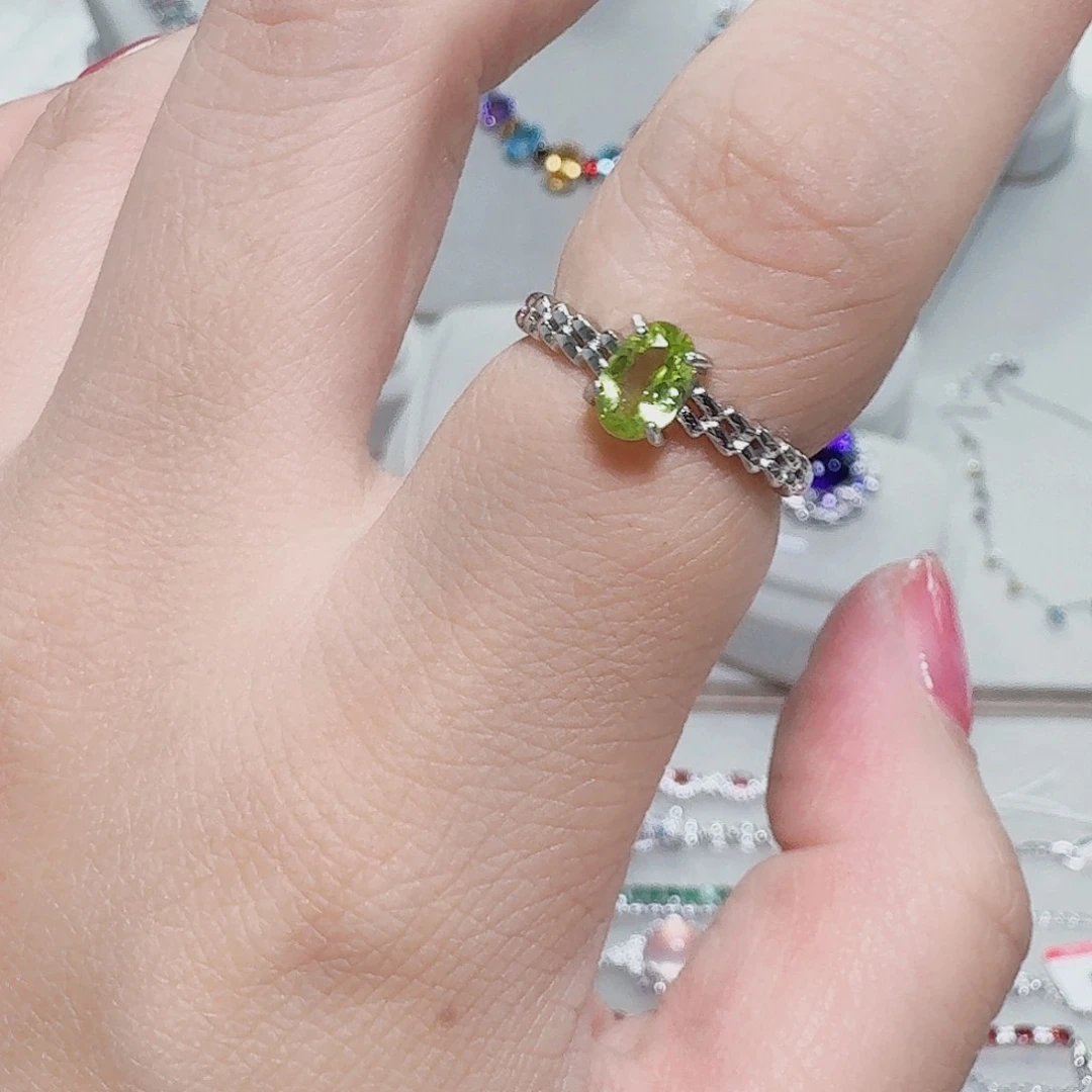 925银合成碳硅石戒指