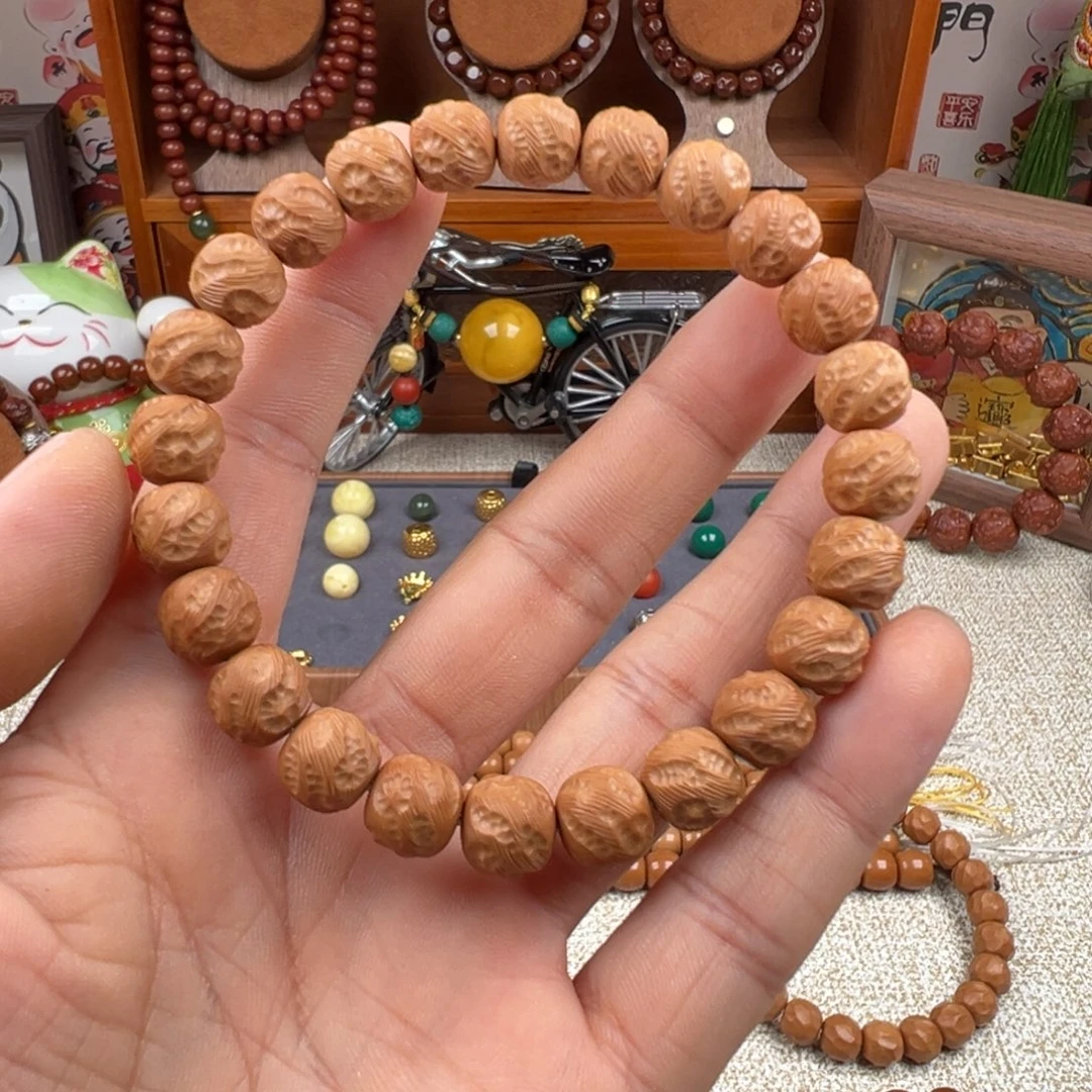 *****吊坠猴头核桃纯手工原皮原色观山