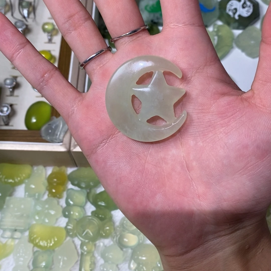 岫玉未镶嵌吊坠(不含链)两单包邮