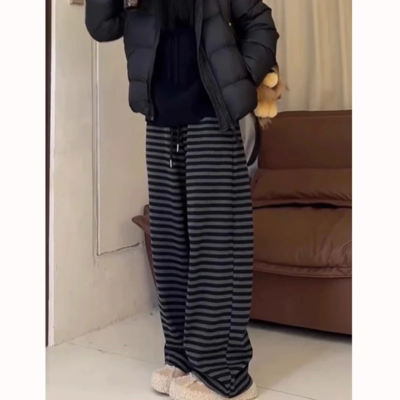 爆款休闲裤女春秋新款小个子大码高腰显瘦拖地裤直筒裤阔腿条纹裤