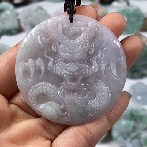 翡翠颈饰未镶嵌龙行天下福利