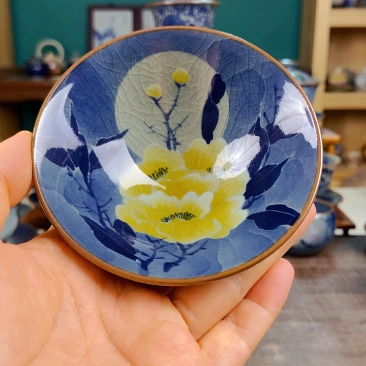 瓷片手工制作工艺精湛等特点