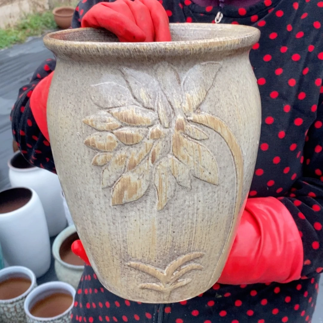 红陶口20高25～～～