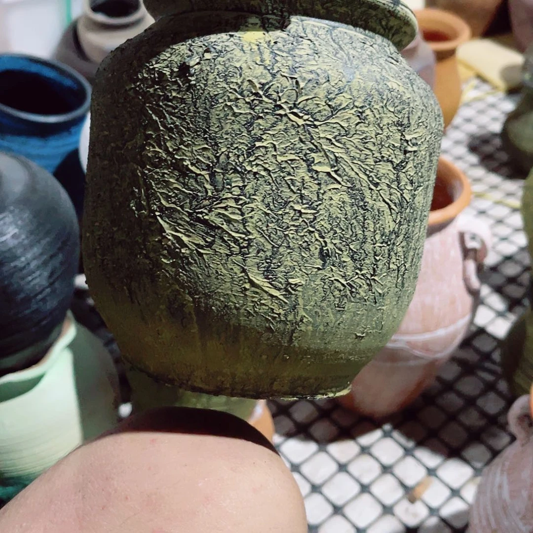 带孔口径13高度18微瑕