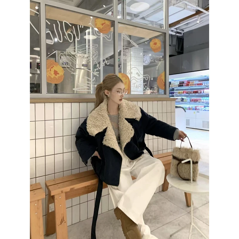 【SEE CHANGE25F/W】设计师买手店减龄白色牛仔直筒弯刀裤 C037